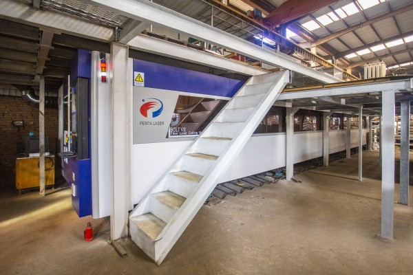 1200w激光切割機